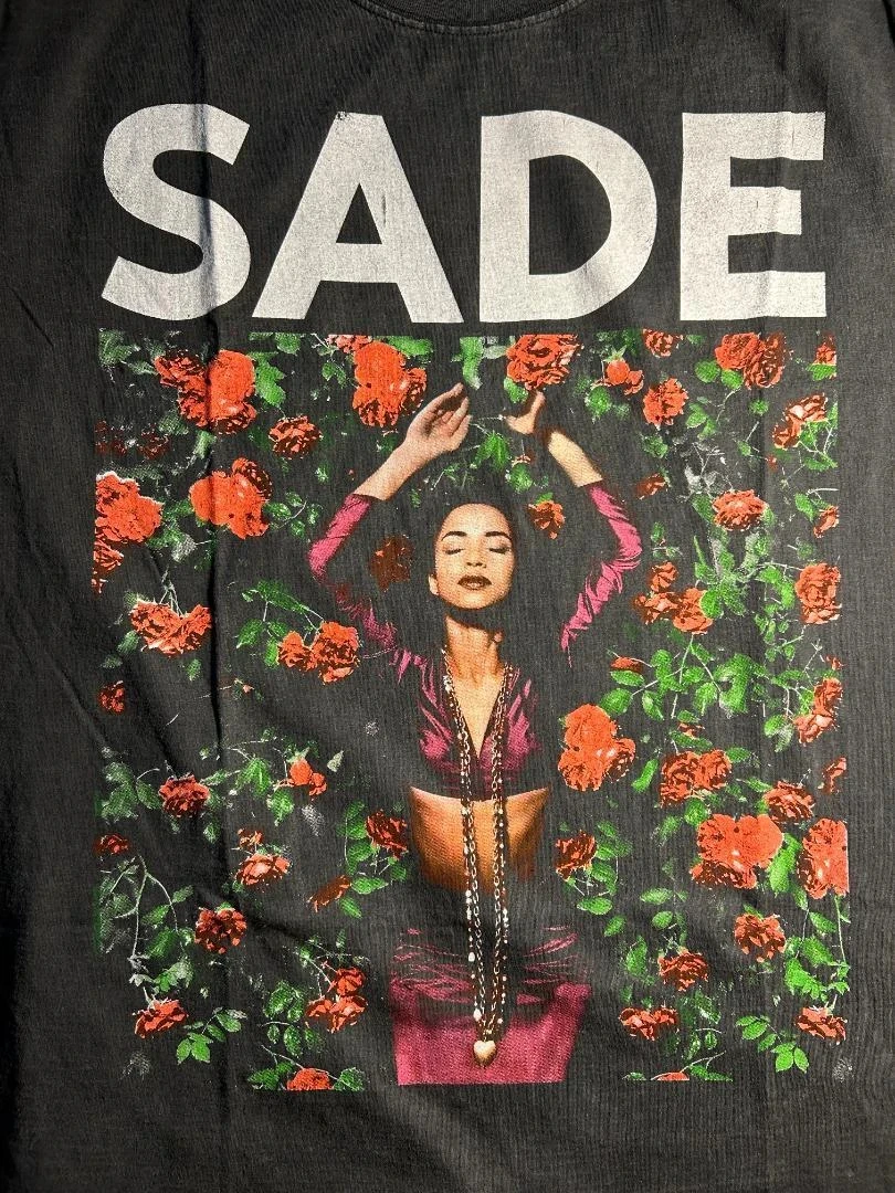 Sade Kiss of Life Black T-Shirt Vintage Style Graphic T-Shirt Summer New Men's and Women's Vintage Fashion Top