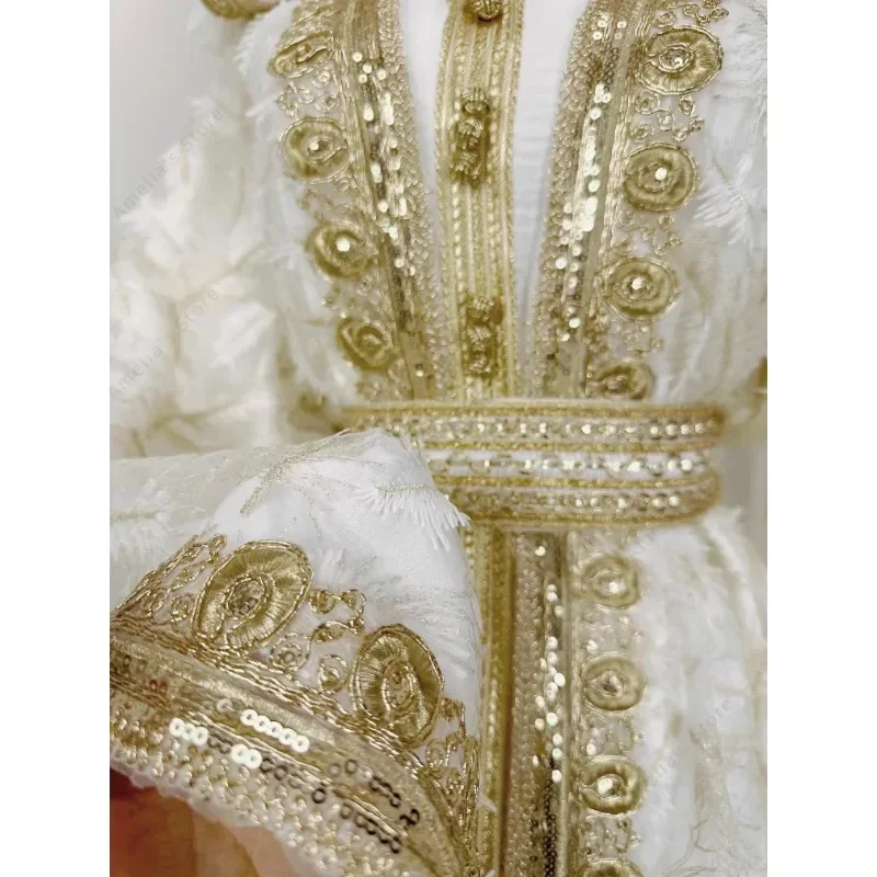 Feather Design Hooded Dubai Arabic Dress 2-Piece Set Embroidered Metallic Kaftan Middle Eastern Resort Wear Vacation Outfit