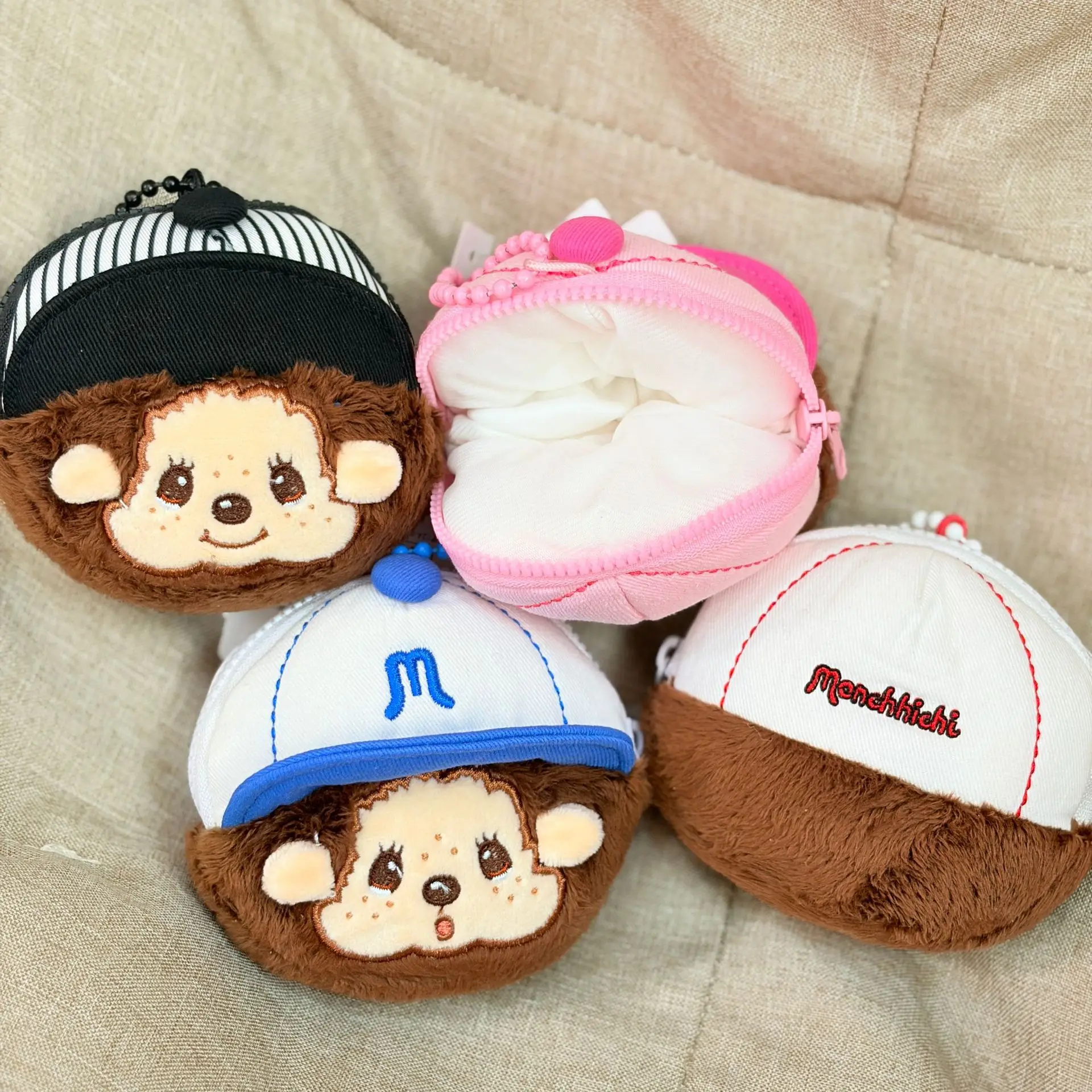 10cm new cartoon Monchichi plush toy keychain baseball cap design mini headphone storage bag cute bag decoration pendant gift