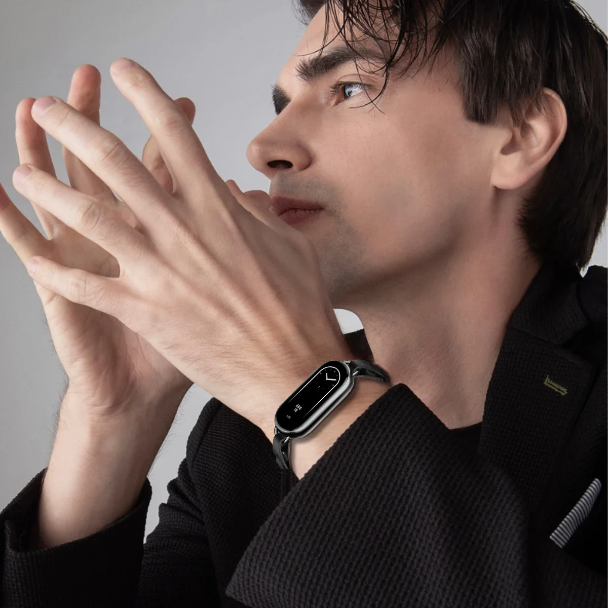 Gumowy pasek do Xiaomi Mi Band 8 Bransoletka ze sprzączką ze stali nierdzewnej do Miband 8 NFC Fashion Lady Style Wymienny pasek silikonowy