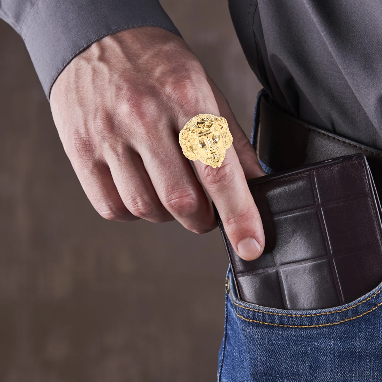 

Ring Men's Art Engrave High Quality Gothic Jewelry Engraved Religious Golden Rings Christ Face Man