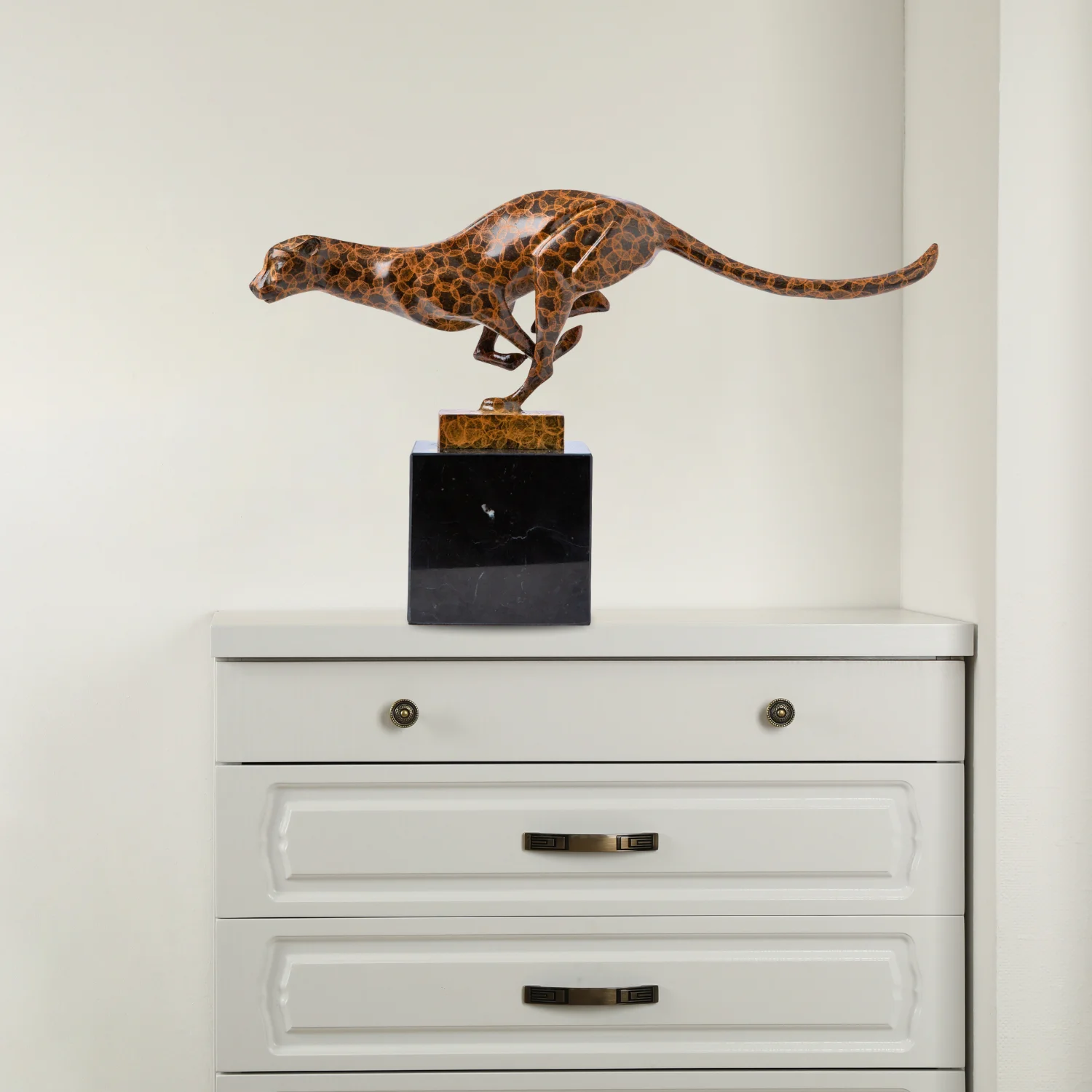 Bronze Leopard Statue On Marble Base Lost-Wax Cast Panther Jaguar Sculpture Handmade Animal Figurine For Home Art Desk Decor view 5