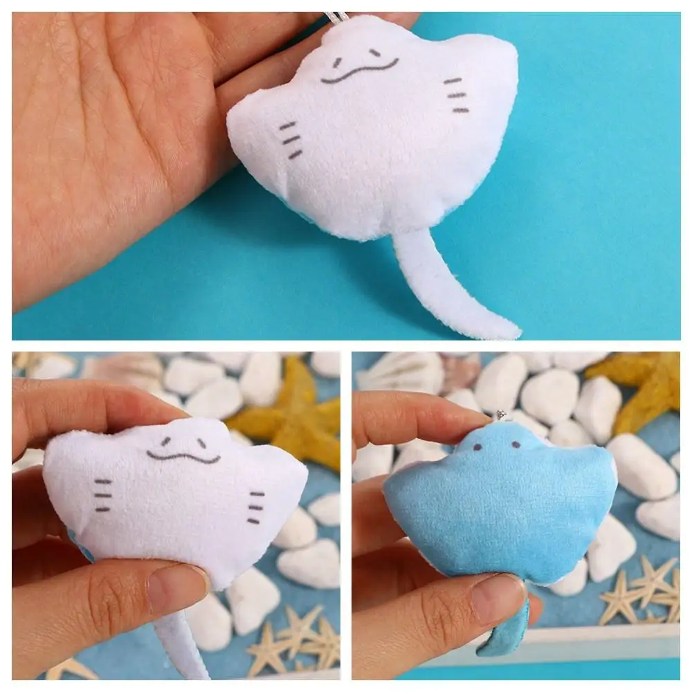 Ray Fish Ray Fish Colgante de felpa Mini muñeco de pez muñeco de peluche Mini llavero de muñeco de pez Animal esponjoso llavero de tacto acogedor para niños/niñas