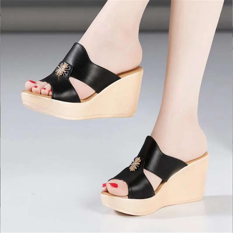 Plus Size 32-43 High Heels Slippers Women Wedding Shoes Summer diamond Cutout Platform Wedges Slides Ladies Slippers for Office