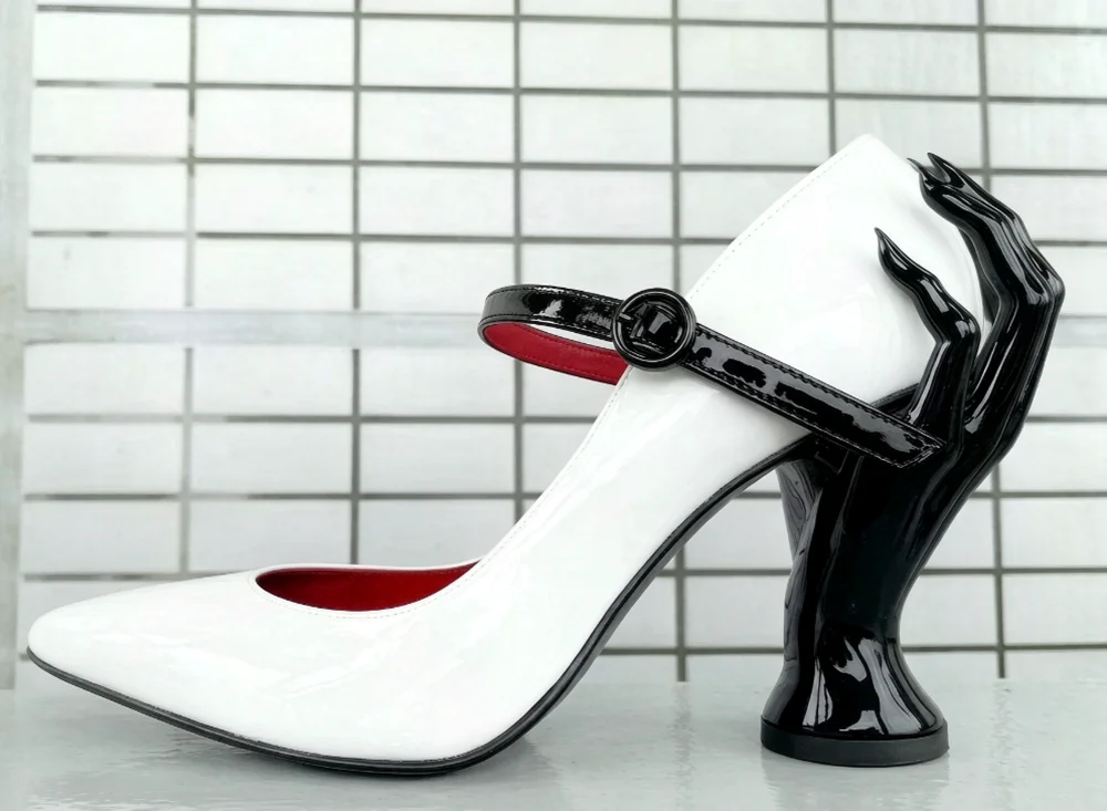 Minimal Style Pointed-Toe Patent Leather High Heels Adjustable Buckle Design Hand-Shaped Heel Fashion Gothic High for Cosplay