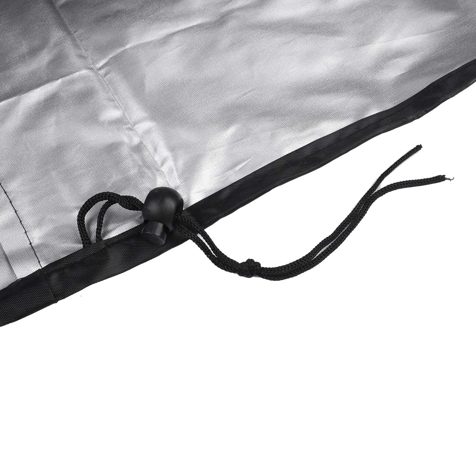 

Sturdy 210D Oxford Cloth Winter Cover for Fountains Offers Reliable Weatherproofing to Maintain Cleanliness During Cold Months