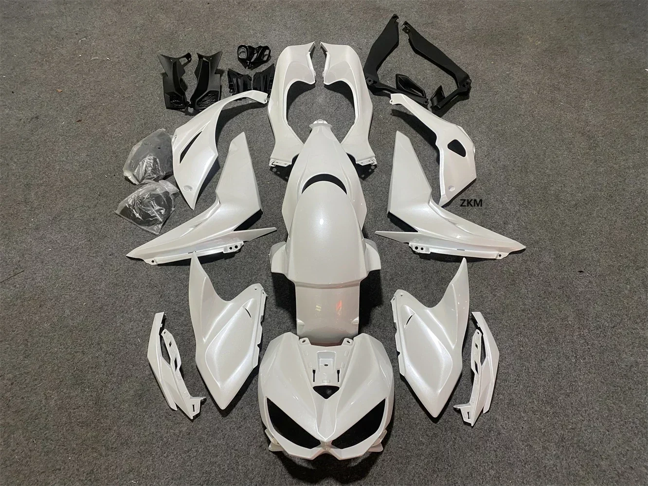 

Motorcycle injection molding Fairing Kit For Kawasaki Z1000 2014 2015 2016 2017 2018 2019 2020 Bodywork Pearly white fairings