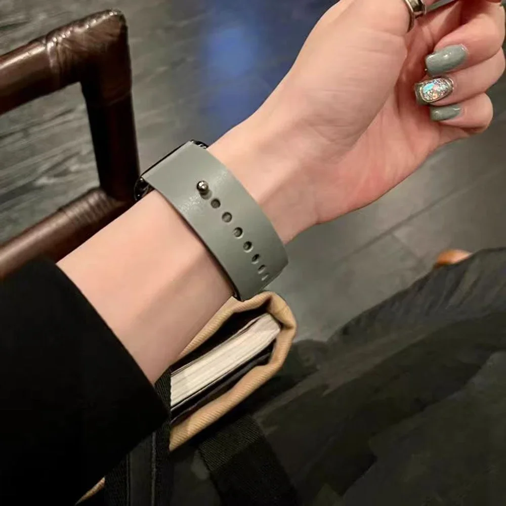 Superior แม่เหล็กหนังสําหรับ Apple Watch band ผู้หญิง Series 10/9/8/7/6/5/4/3/2/1 38 มม.40 มม.41 มม.42 มม.44 มม.45 มม.46 มม.