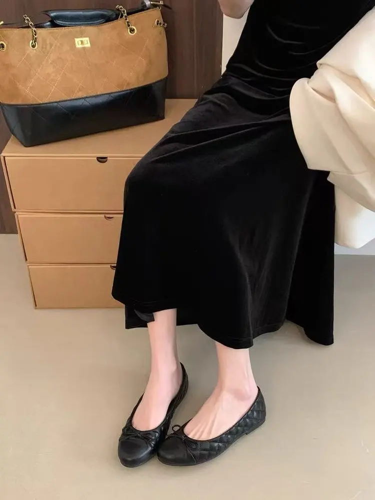 Zweifarbige Damen-Loafer mit Schleife und flachem Absatz, zum Hineinschlüpfen, runde Zehenpartie, bequeme Vintage-Schuhe für Büro, Alltag, Party – Detail 21