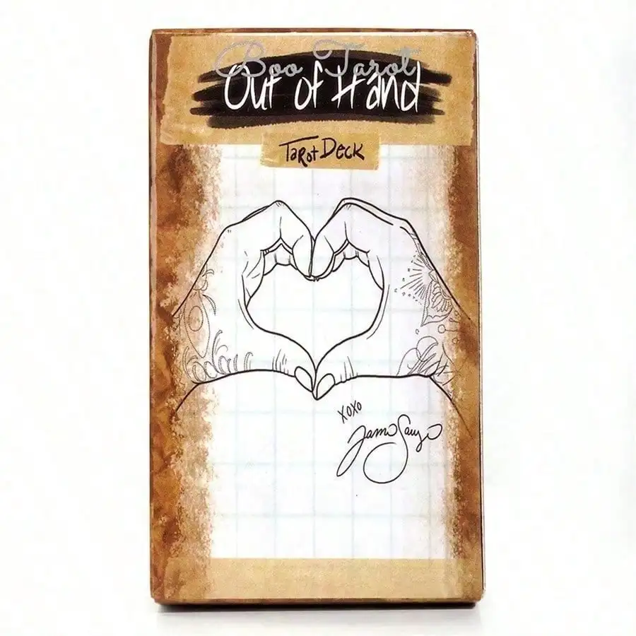 Carte de tarot hors de la main pour jeu de révélation de fortune, jeu de rassemblement de fête