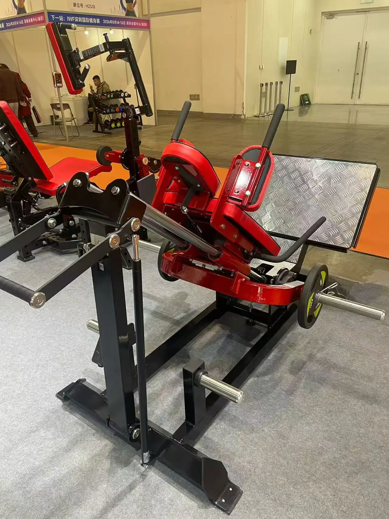 Commercial Grade Plate Loaded Hack Squat Machine, Adjustable Leg Press for Quad & Glute Workouts