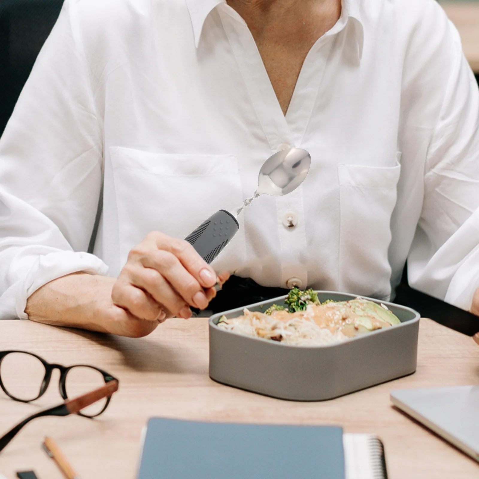 

1Set Adaptive Utensils Elderly Fork Spoon Stainless Steel Bendable Anti Tremor Weighted Cutlery Set for Hand Mobility