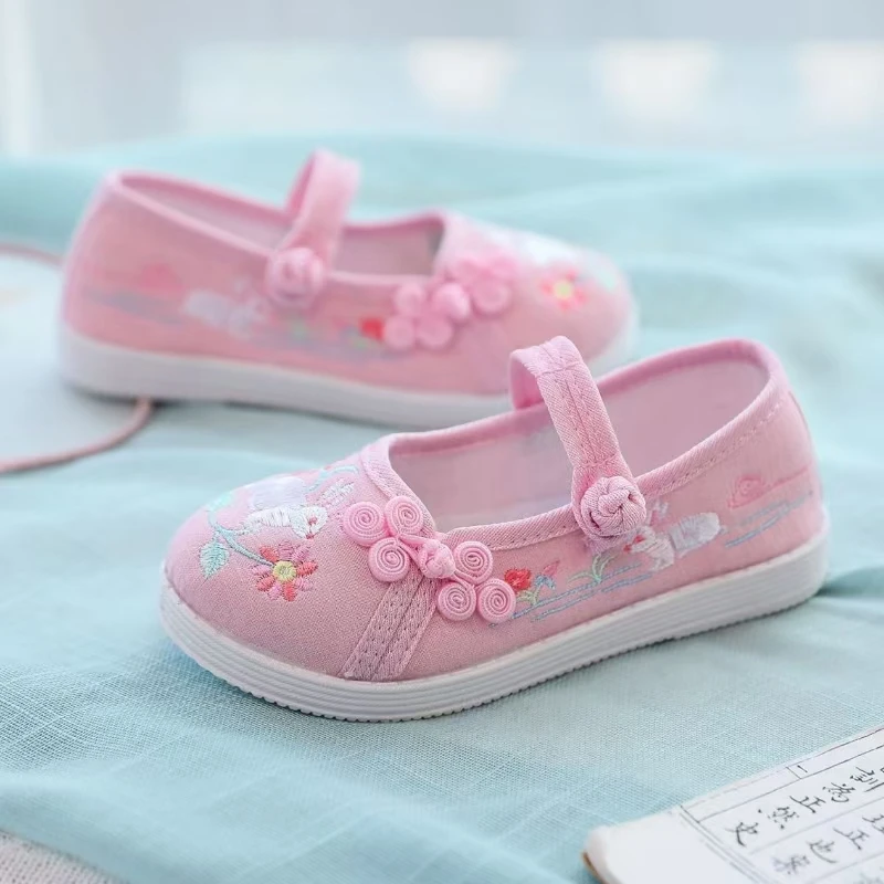 Girl's Flat sole Embroidered Cloth Shoes Spring Summer New Ethnic Style Soft sole Breathable Round Toe Buckle Strap Hanfu Shoes