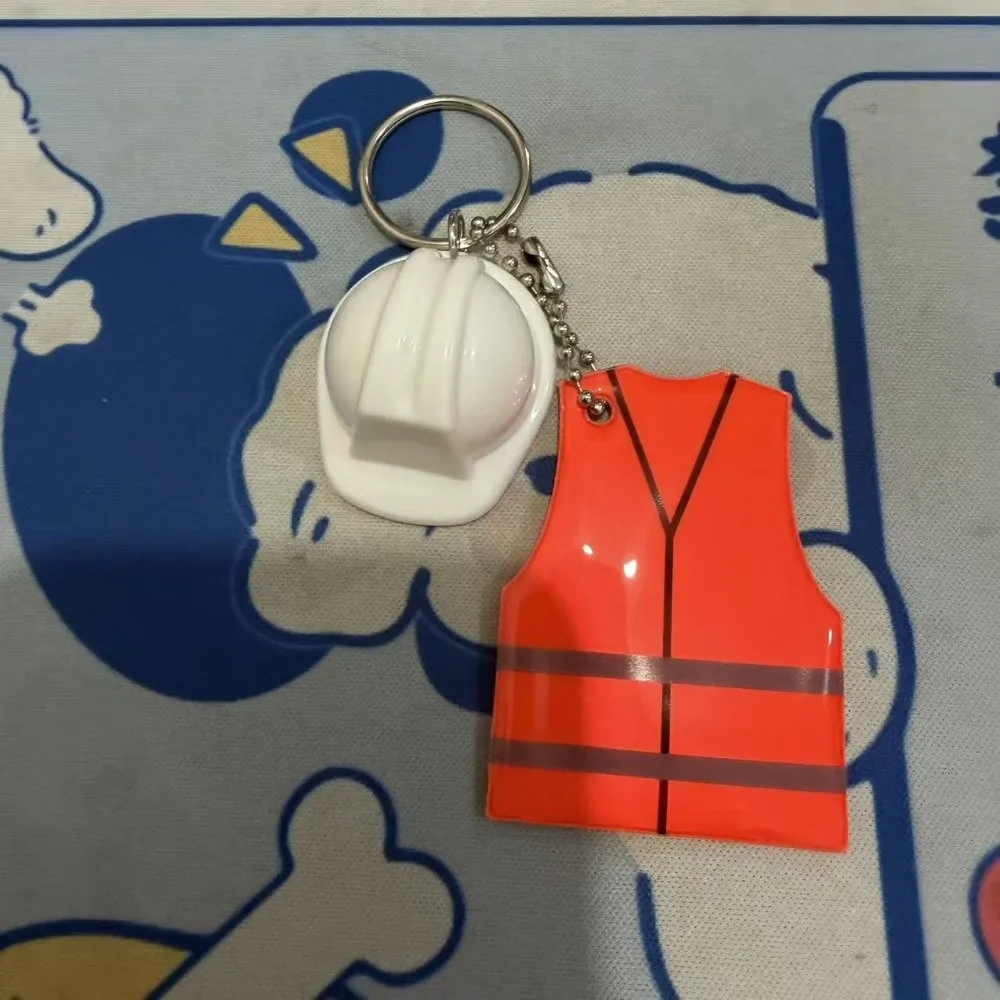 Reflective Design Reflective Keychain Safety Helmet Shape Creative Vest Shape Helmet Shaped Keychain Night Travel Decor