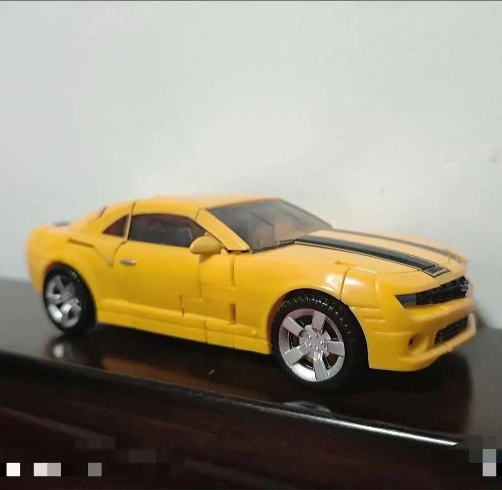 Wyprzedaż Zabawki Transformujące TW-1025 Wasp Warrior Dark Bee Figurki Akcji Modele Robotów Autoboty Hobby na Prezent