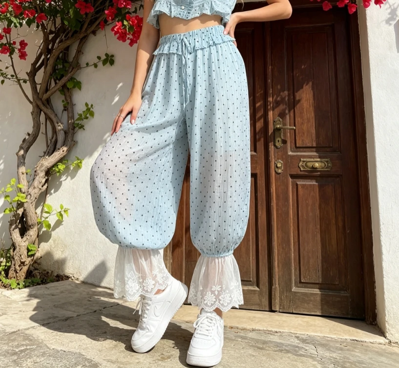 Women Cropped Bloomers Lace Trim Hem Loose Fit Dot Print Mid Rise Capris