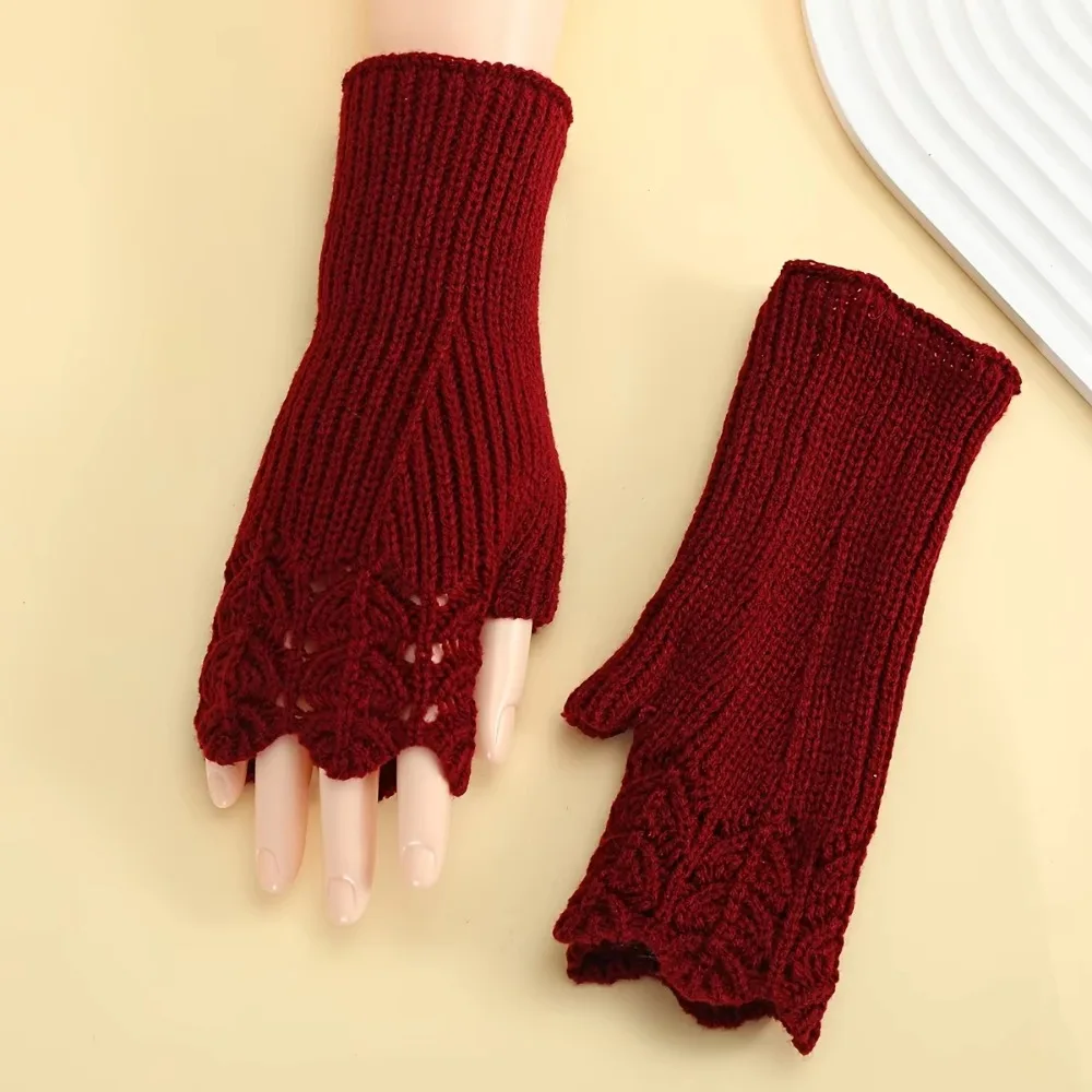 Cute Vintage Knitted Gloves Hollow Out Half Finger Fingerless Gloves Touch Screen Korean Style Crochet Flower Mittens Winter
