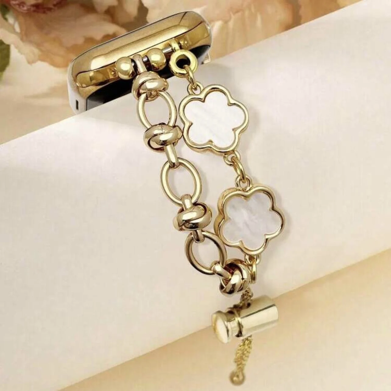 Superior Excellent Flower Strap Link for Apple Watch Band Women Series 11/8/7/6/10/9 40mm 41mm 38mm 42mm 44mm 45mm 46mm