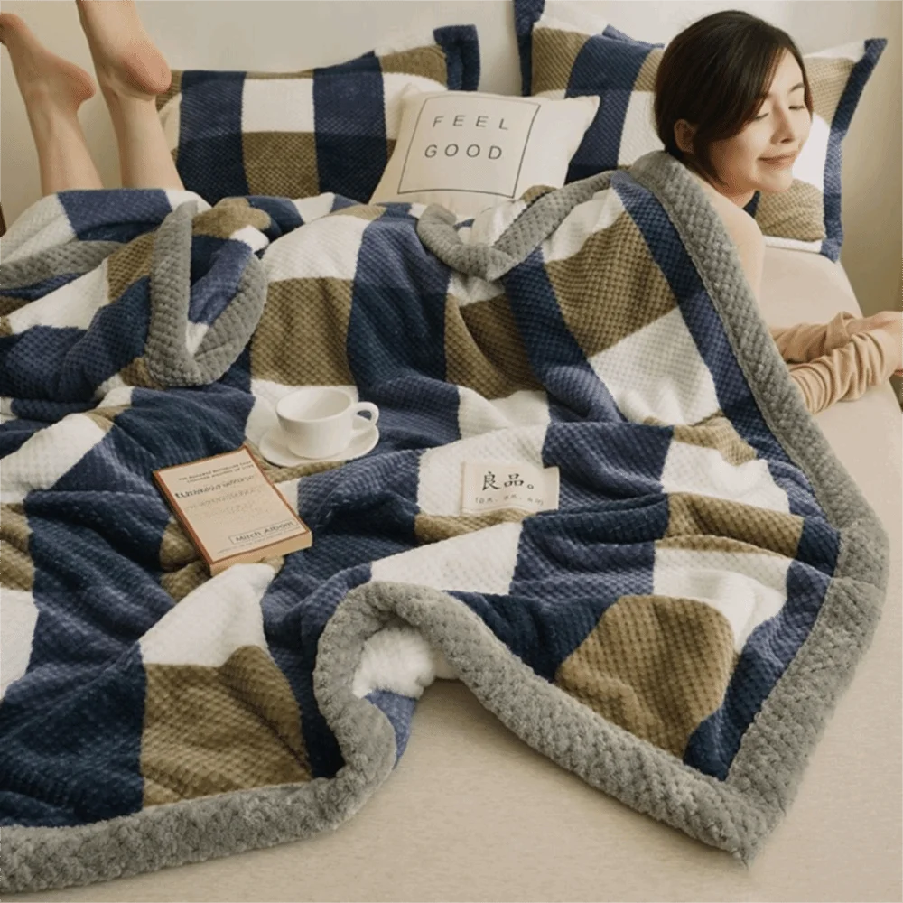 Cozy Japanese-style Winter Throw Blanket Coral Fleece Warm Sofa Throw No Shedding Thickened Sleep Blanket Bed