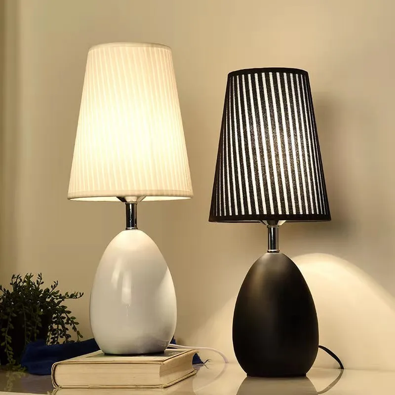 Table Lamp for Living Room Bedroom Bedside Nordic Modern Fabric Touch Sensor Light Desk Dormitory Student LED Reading Lamp