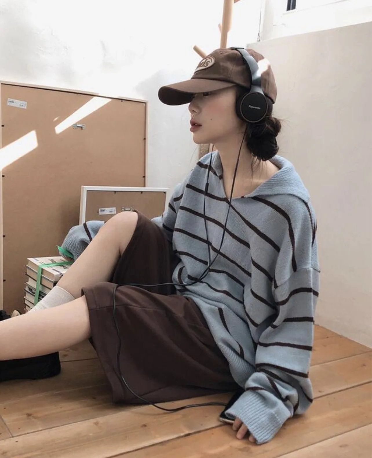 4 colores 2025 otoño estilo Preppy mujeres jerseys y suéteres jersey suelto rayas cuello vuelto suéter de punto (C2960)