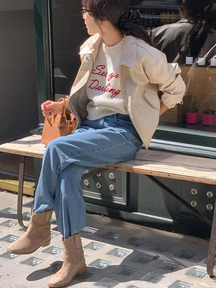 시크한 가을 노화 방지 라운드 넥 레터 대비 색상 루즈 캐주얼 단색 반팔 니트 스웨터 여성용