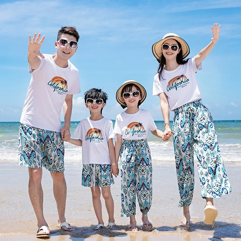 Resort Family Vacation Outfit Mother Daughter Matching Short Sleeve Tops Wide Leg Cropped Pants Father Son Beach Tee Shorts Sets