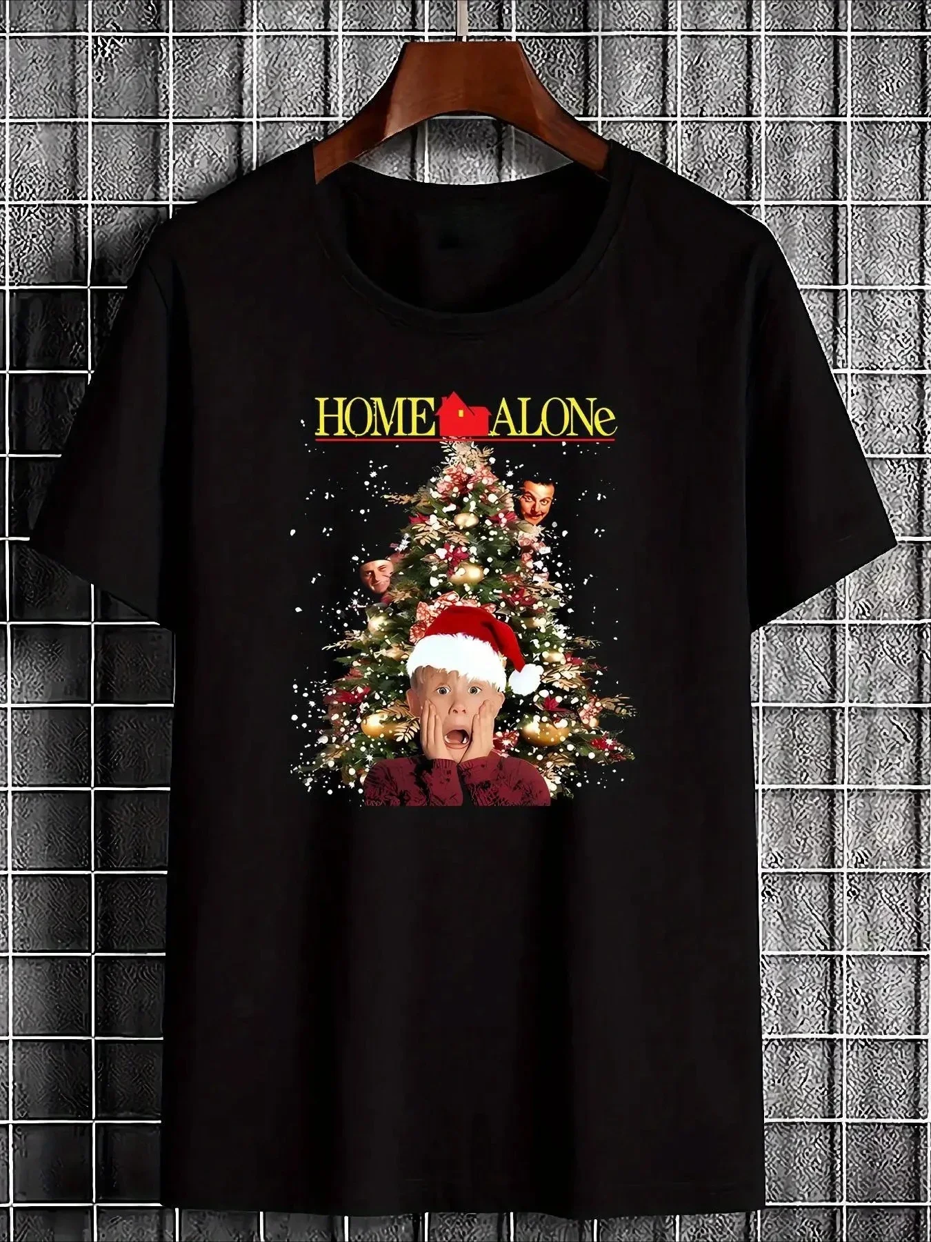 2026 Kevin McCallister & Dirty Dee Christmas Tree Pattern T-shirt - Home Alone Movie T-shirt - Soft, Breathable, Retro 90s