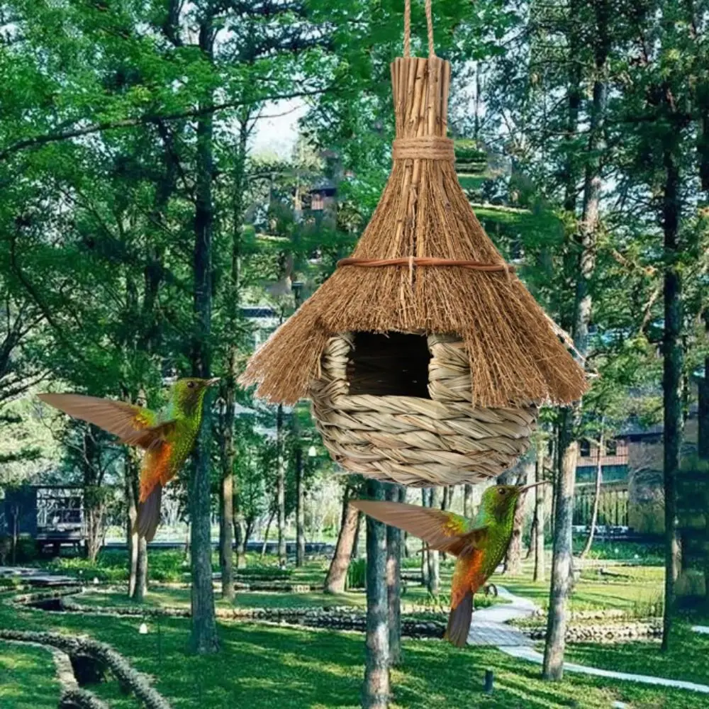 

Bird Nest Shelter Hand-Woven Natural Grass Bird Nest Grass Hangable Hanging Hummingbird House House Shape Bird House Garden