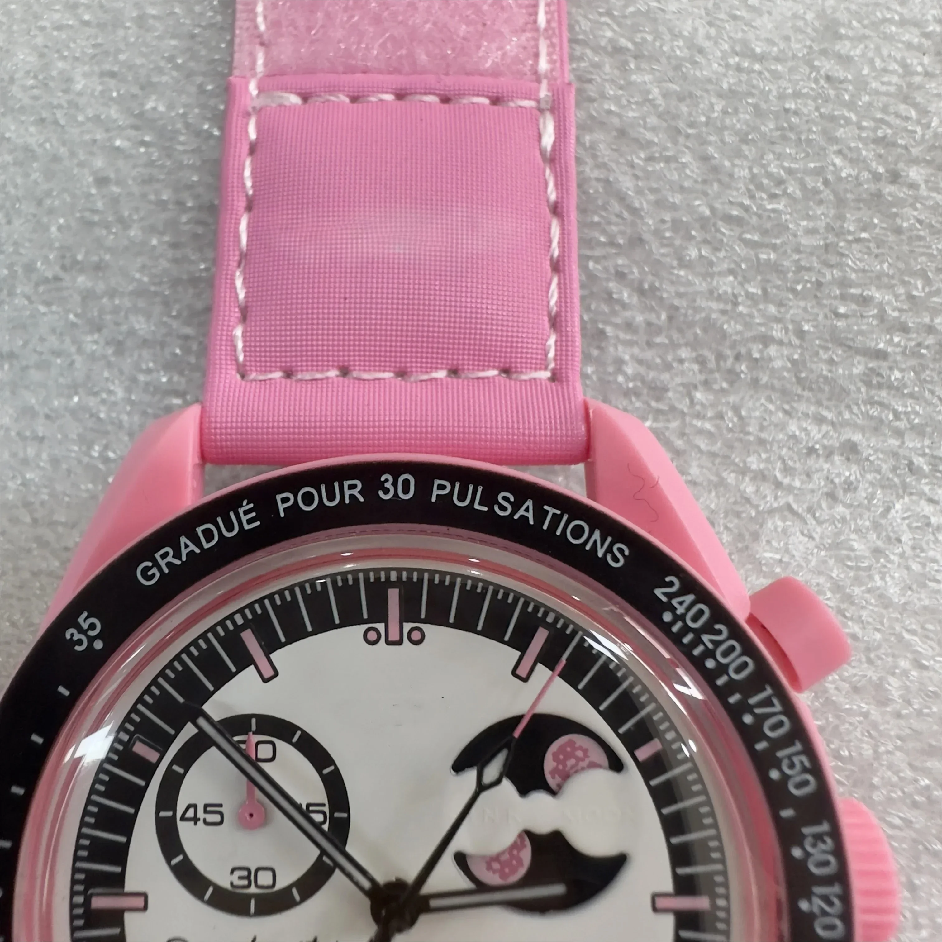 2025 New Fashion Luxury Moon Chronograph Watch for Men - Waterproof Quartz Dress Watch with Gift Box