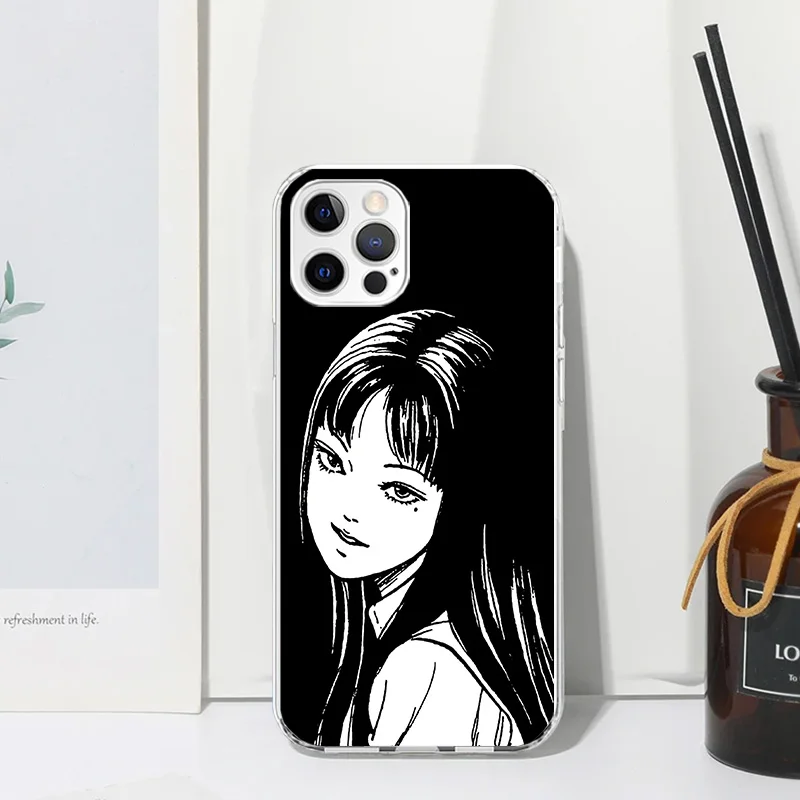 Japanese Horror Comic Anime Phone Case For Iphone 16 15 14 13 Pro Max 12 Mini 11 X Xr Xs 7 Plus 8 + Se 2020 Art Fundas Back Cove