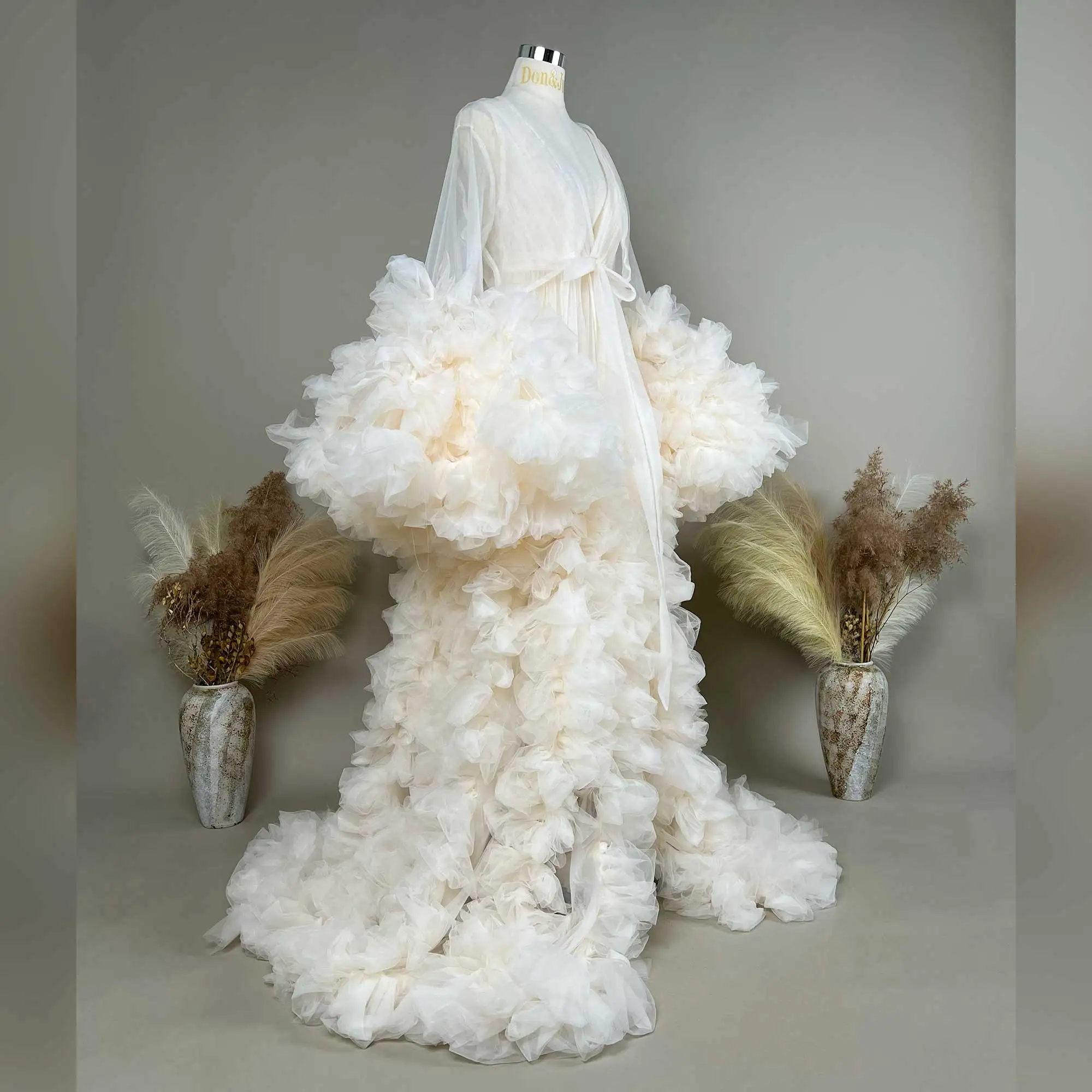 Don&Judy Cloud Princess Maternity Gown Fairytale Inspired Design with Bow Tie Waist Flared Train for Maternity Photoshoot