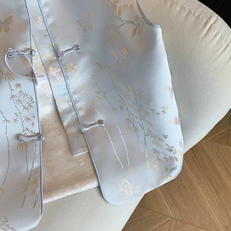 

New Chinese Sle Women's Vest Svel Satin Embroidery Top Spring Autumn Outerwear Floral Pattern Stand Collar Button up