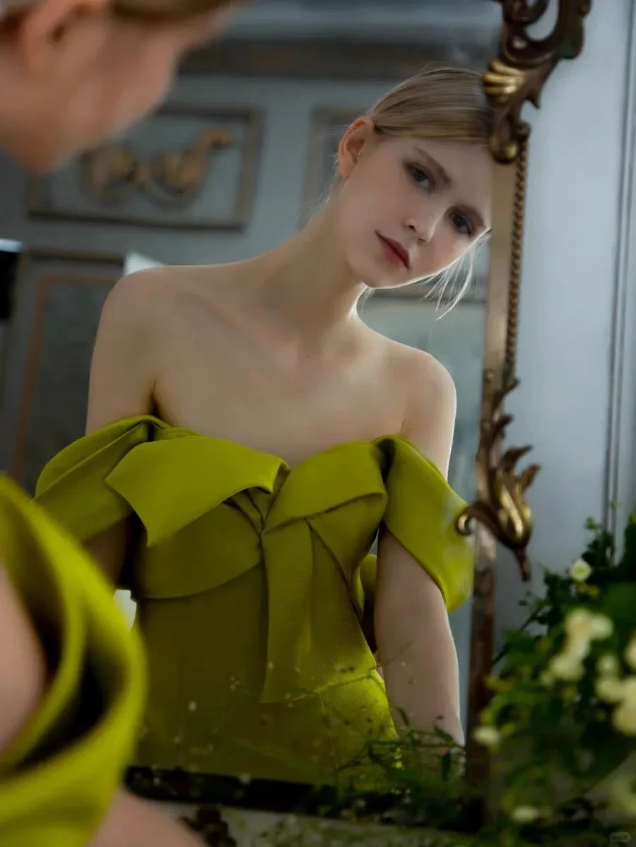 女性のための背中の開いたウエディングドレス,長いイブニングドレス,裸の肩,セクシー,ポケット