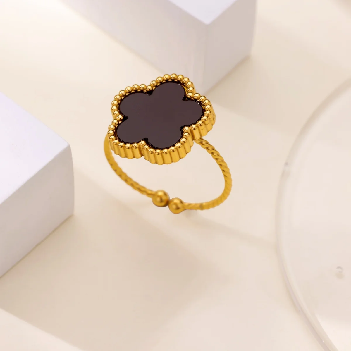 Black Color Five-leaf Clover Open Rings for Woman Gold Color Opening Adjustable Stainless Steel Ring Wedding Jewelry Accessories