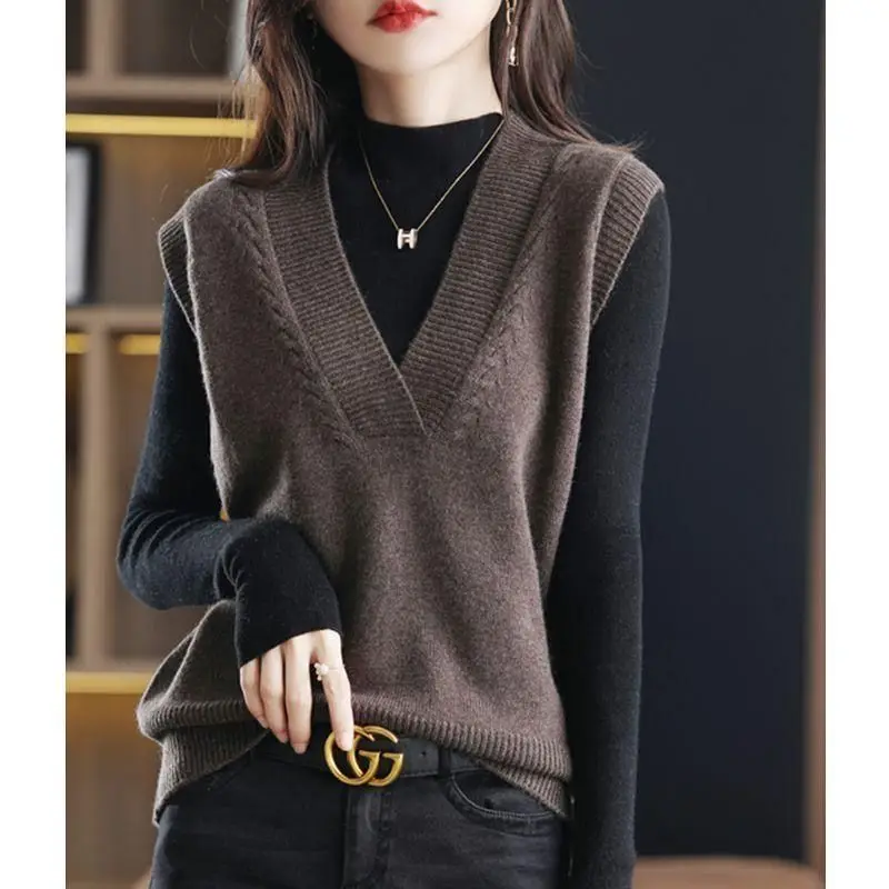 Knitted Sweater Vests Women Casual Loose Korean Elegant Sleeveless Tops Solid Knitwear Pullover Autumn Winter Wild Waistcoats