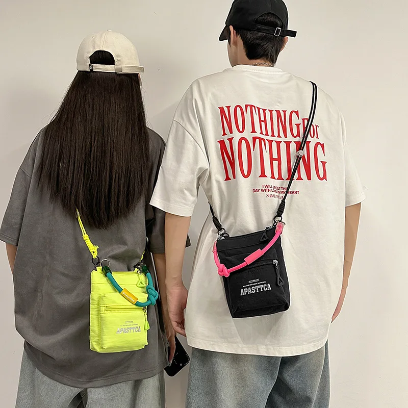 

Легкая нейлоновая женская сумка на одно плечо для хранения мобильного телефона, вертикальная квадратная портативная сумка через плечо