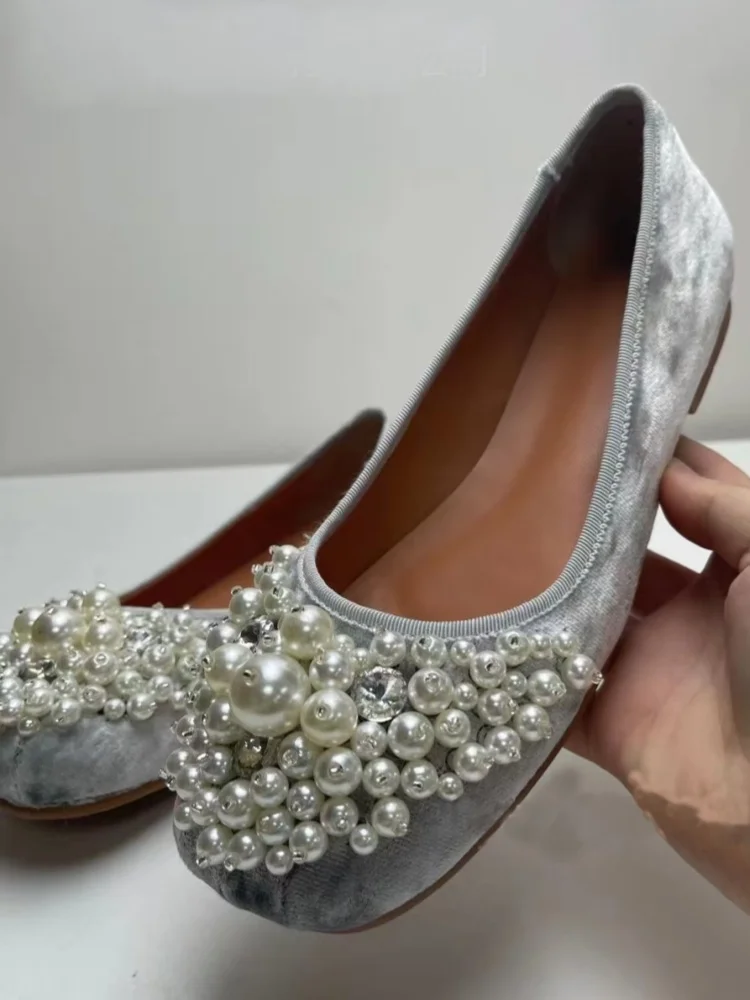

Женские балетки серого жемчуга с круглым носком на мелкой плоской подошве, однотонные слипоны на низком каблуке, летняя изящная женская обувь, женские туфли-лодочки