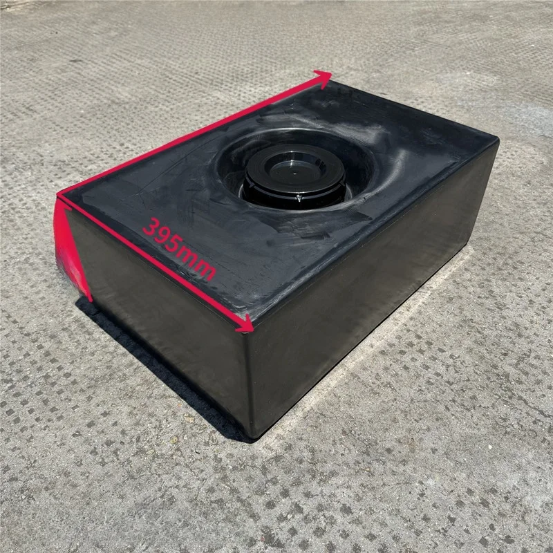 

Thiened PE Plastic Water Tank for Car Roof SUV Off-Road Vehicle Modin Food ade Durable Outdoor Cam Travel Supp...