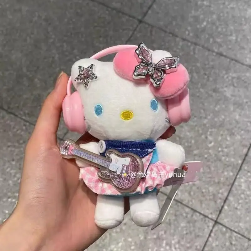 サンリオ ハローキティ 漫画 ピンク イヤホン エレキギター 蝶 ヘアデコレーション ソフトぬいぐるみ キーホルダー バックパック サスペンション