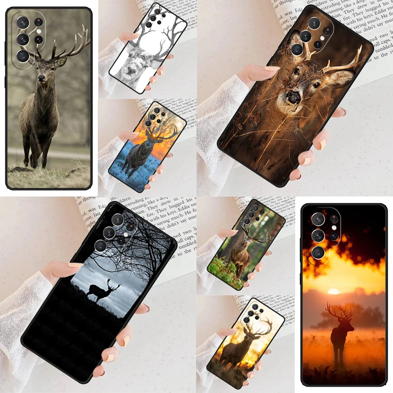 Deer Reindeer Animal Phone Case For Samsung Galaxy S24 S23 S22 S21 Ultra S10 Note 10 Pro S20 Plus FE S9 S8 Cover