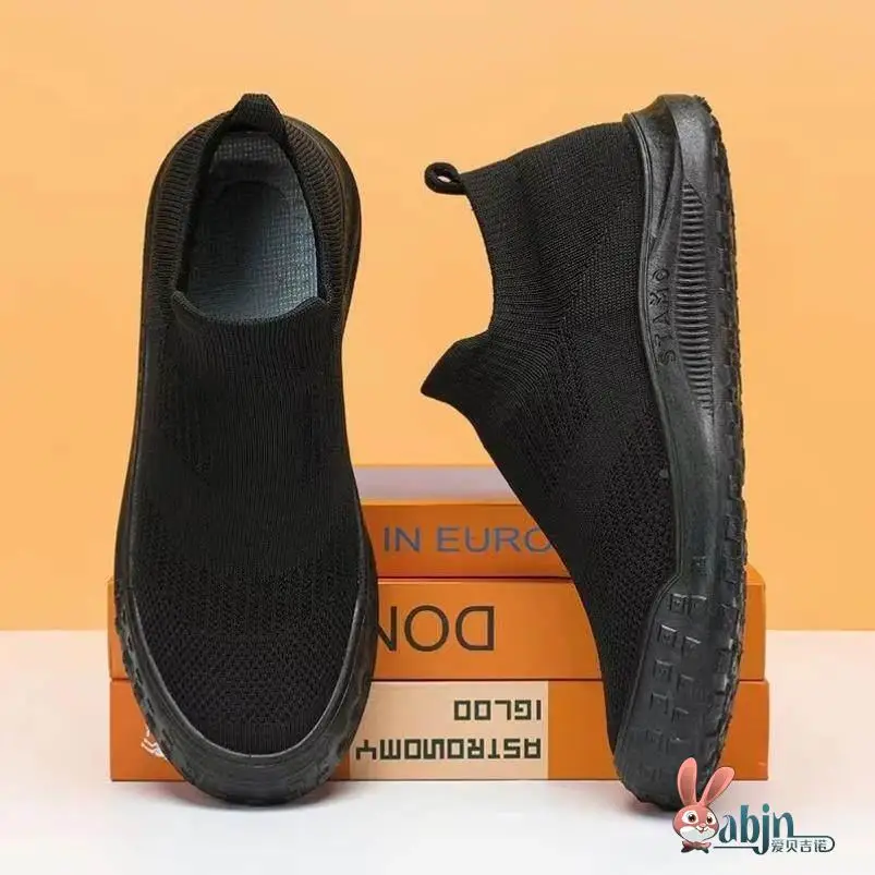 Men's Black Mesh Breathable Work Shoes Summer Slip-On Tire Bottom Wear-Resistant Casual Shoes Comfortable Leather Inner