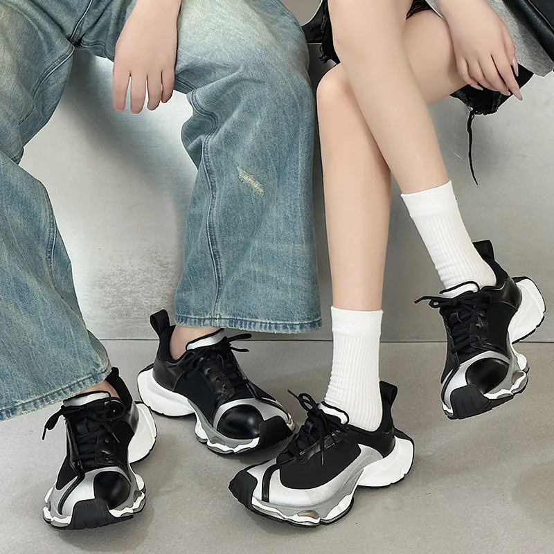 New Ladies Outdoor Low-top Mesh Casual Sports Shoes High-quality Ladies Increase Breathable Lace-up Casual Shoes Men's Shoes