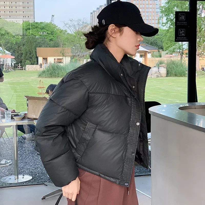 Neue Winter Frauen Cropped Jacke Warme Kurze Puffer Jacken Leichte Chic Stehkragen Student Baumwolle gefütterte Jacke Kleidung