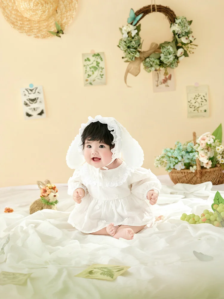 Pastoral Style Baby Girl Photography Outfit Pretty Vintage White Lace Bonnet&dress Set for Studio 1 Year Old Baby Photo Session