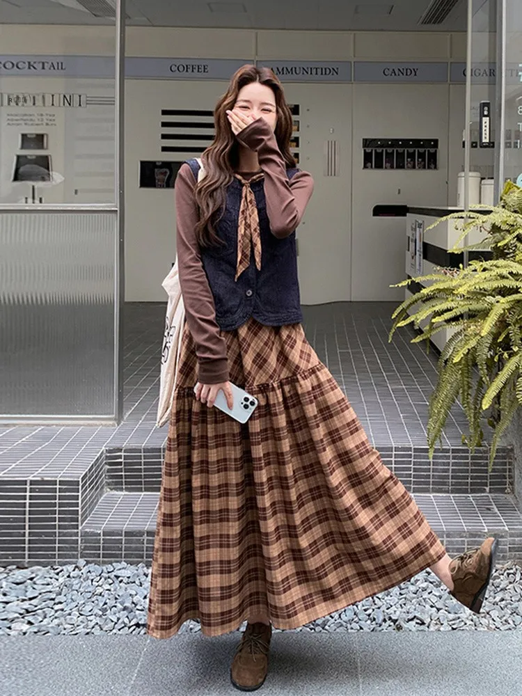 

Retro Denim Plaid Skirt Set Women's Spring Autumn 2026 New Super ular Age-Defng T-irt Tee-Piece Set