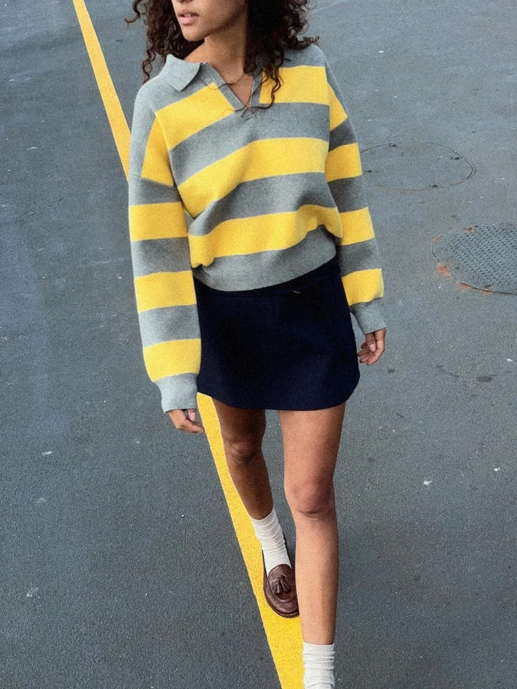 

Sweet Faionable Striped Ne Knitted Sweater New Arrival Women's Autumn 2025 Premium Quali Ladies Faion Top