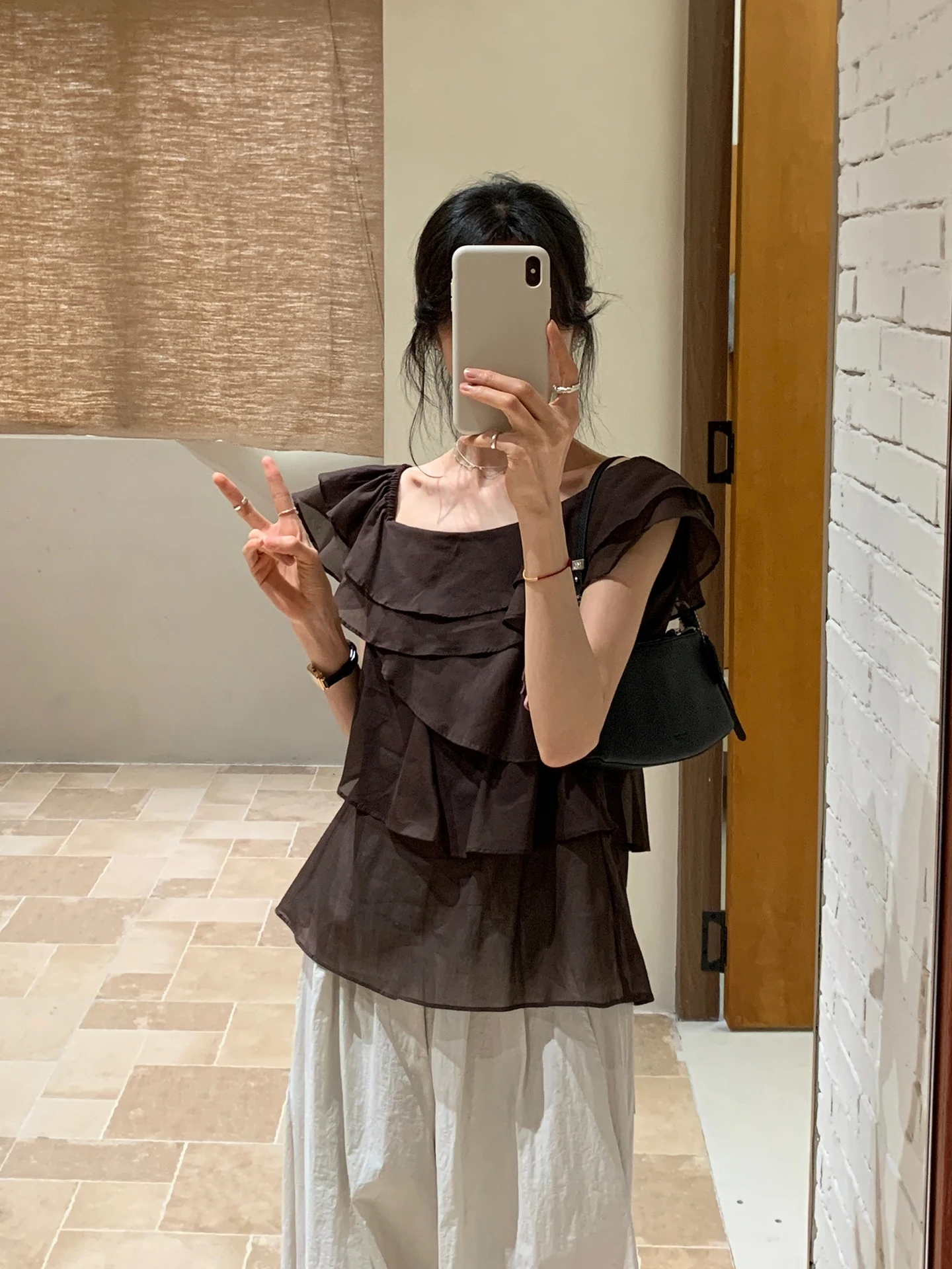 

Korean Style Irregular Ruffle Sleeve Shirt Women Summer Doll Top Age Reducing Loose Fit Short Sleeve Fashion Ladies Shirt