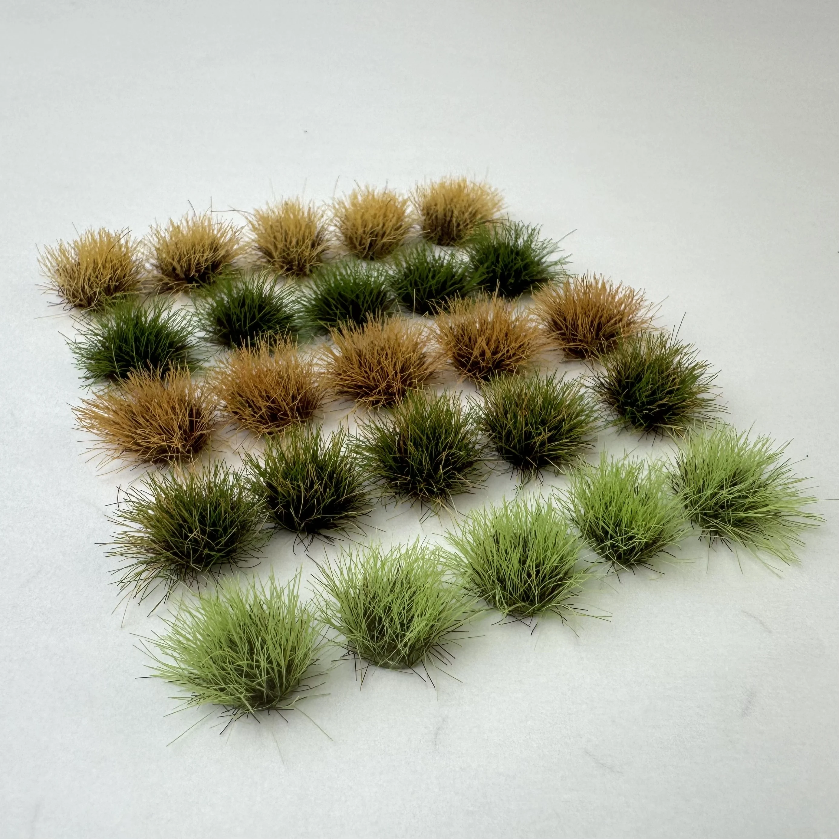 

15Pcs 8mm Soft Artificial Grass Clusters - Fake Plant Tufts for DIY Craft Home Garden Diorama Model Material