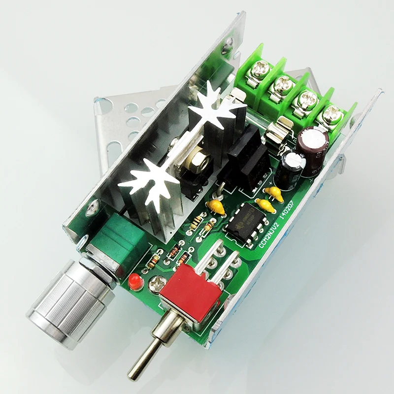 1 قطعة PWM وحدة تحكم في سرعة محرك التيار المستمر DC12-40V 15kHZ 3A عكس التبديل مع 10A فيوز